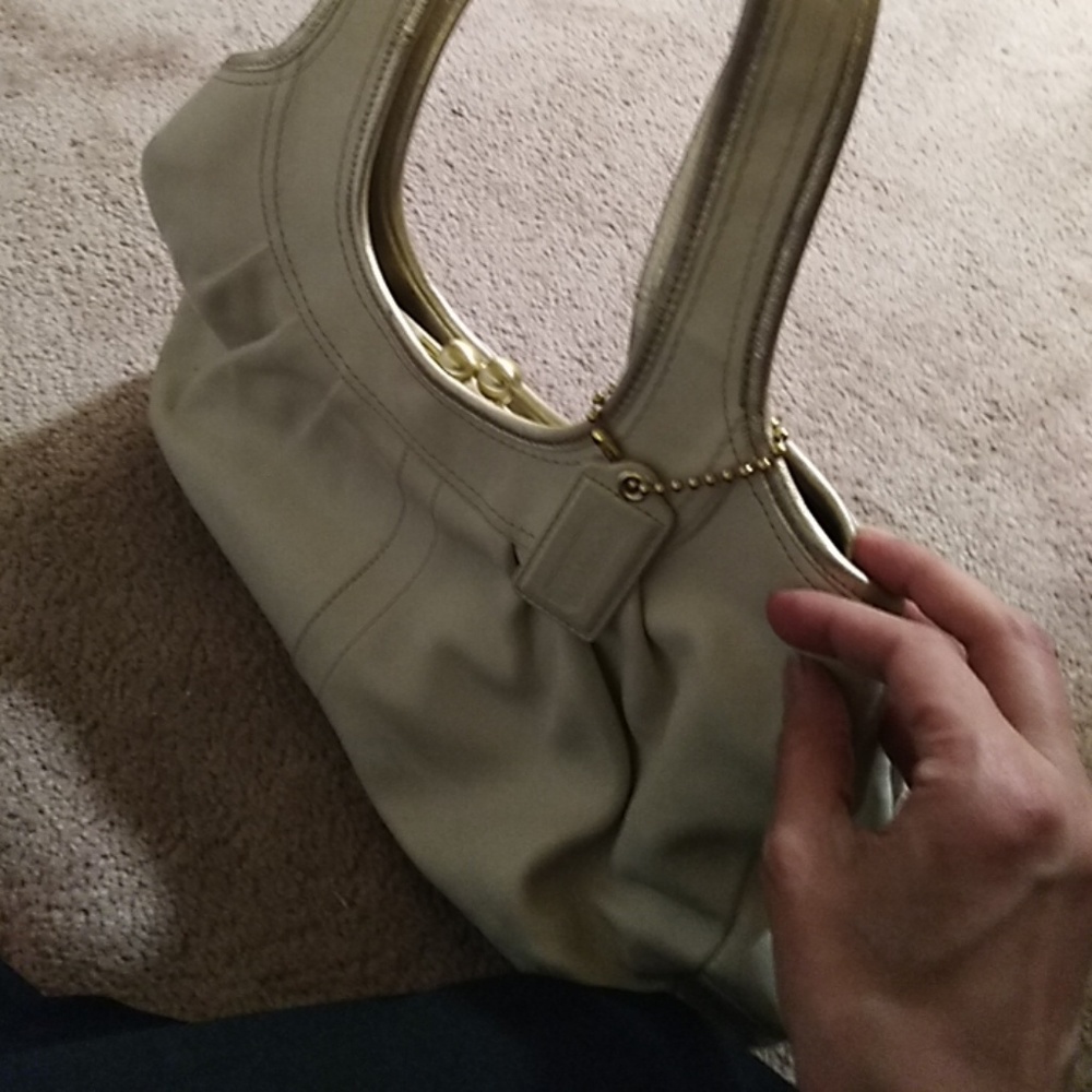 Coach Handbag - Picture 3 of 3